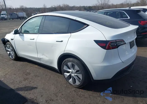 2023 Tesla Model Y Awd/Long Range Dual Motor All-Wheel Drive from USA, damaged, VIN 7SAYGDEE2PA097613